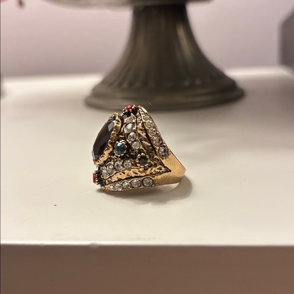 Elegant Multicolor Gemstone Ring - Picture 3 of 4